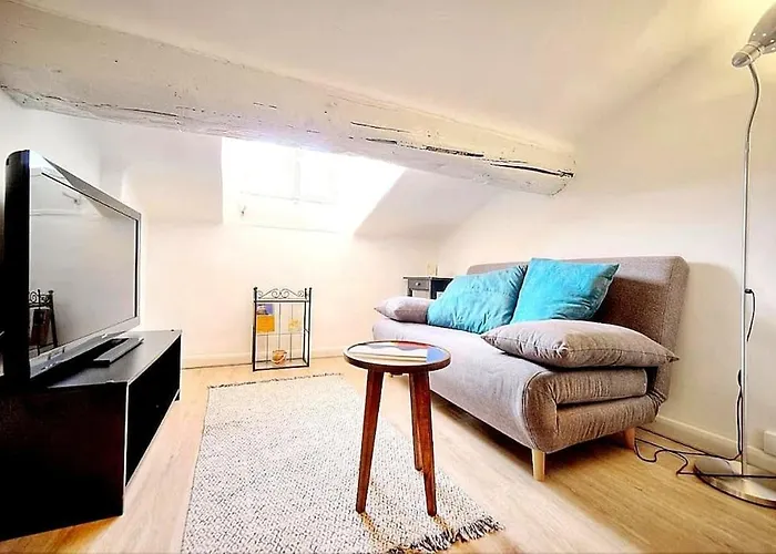 Apartmán Palais Des Festivals Et Rue D'antibes Charme Mansardes Cannes